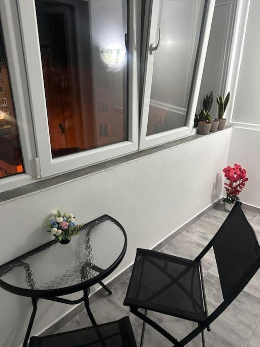 Apartament La Flo Hunedoara Exterior photo
