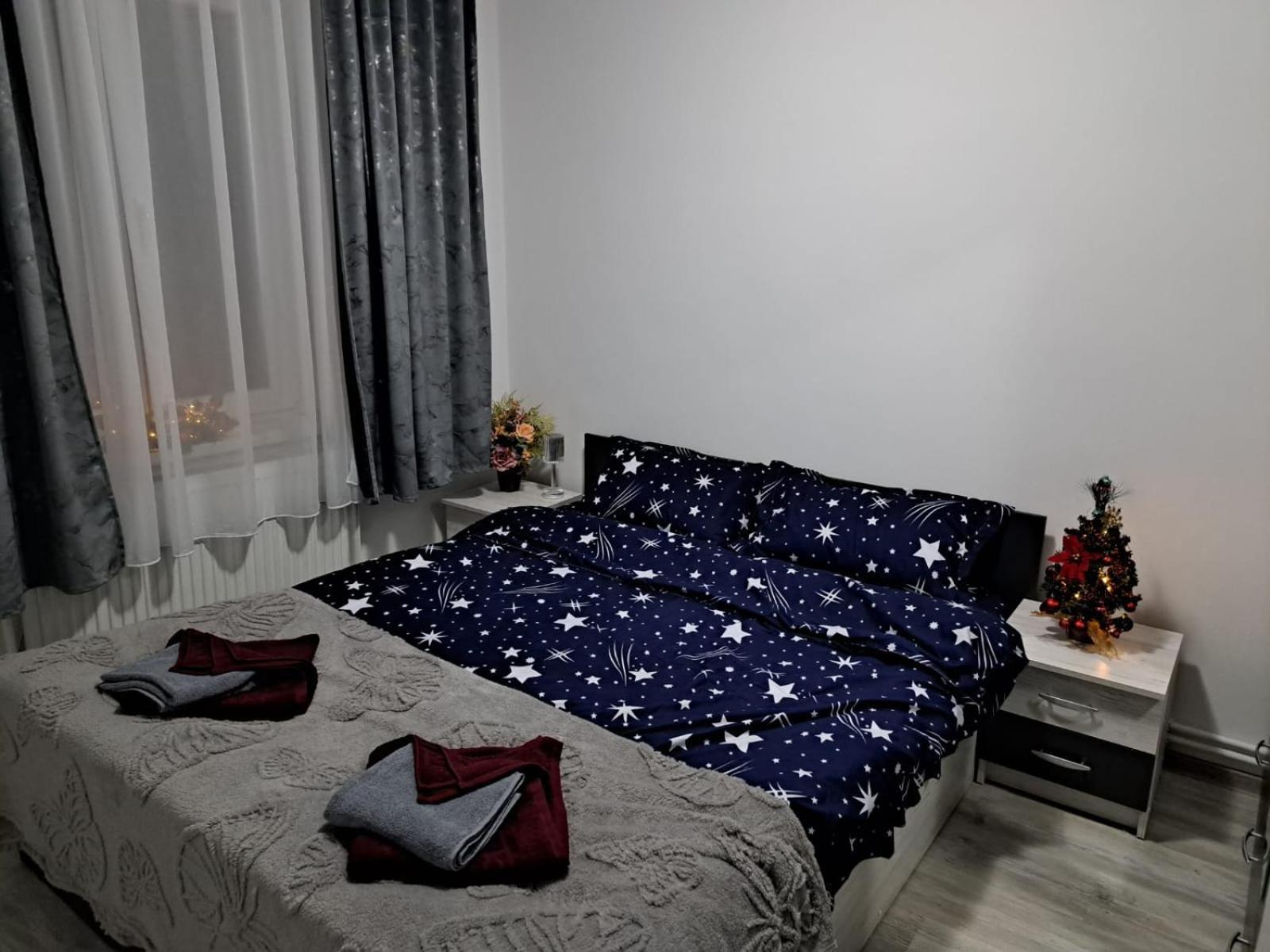 Apartament La Flo Hunedoara Exterior photo
